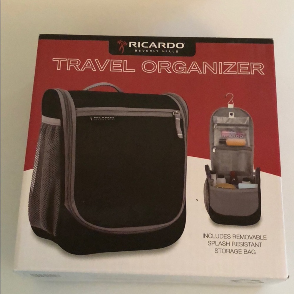 Ricardo Beverly Hills Travel Organizer